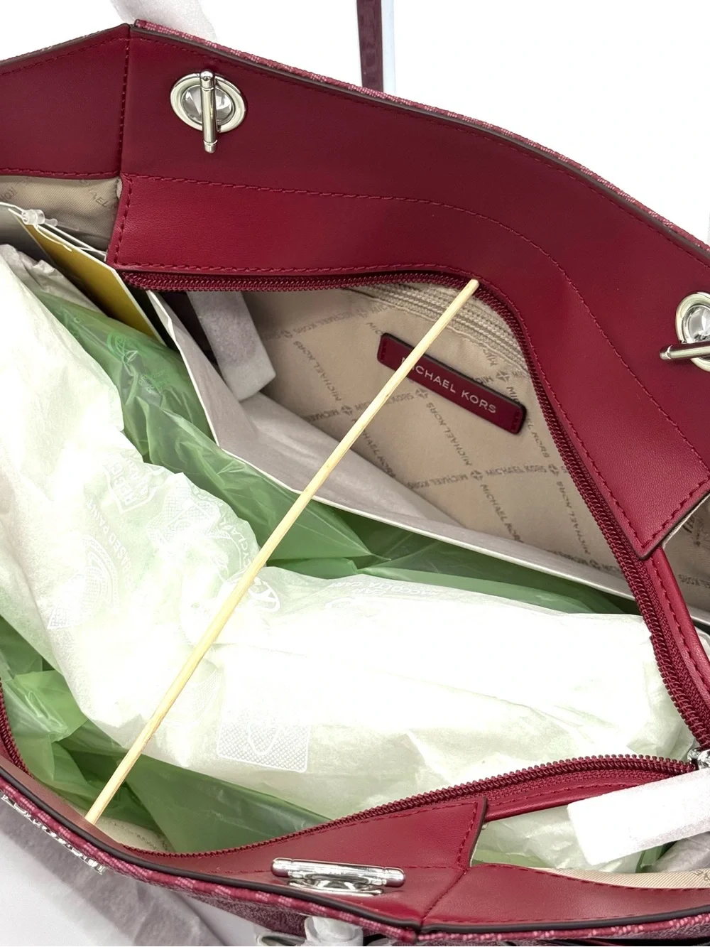Michael Kors Jet Set Large Signature Logo Shoulder Bag - Maroon
